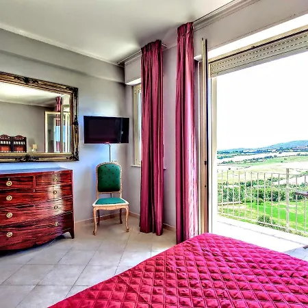 Hotell Arts Club &
