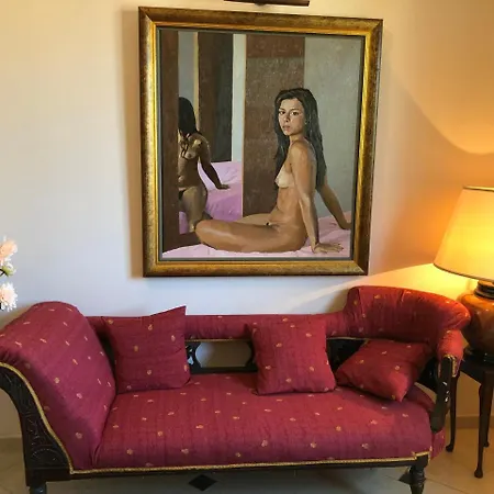 Arts Club & Hotell